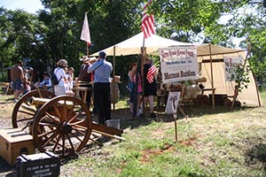 Mormon Battalion and cannon